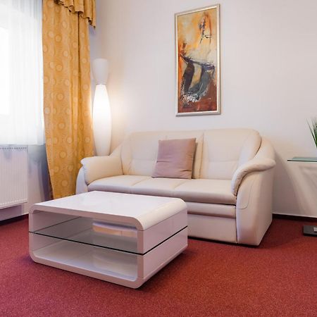 Hotel Schwarz Nové Hamry Exteriör bild